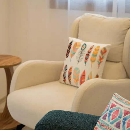 2 Bedroom Seaside Apartment
