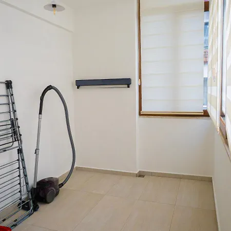 2 Bedroom Seaside Apartment