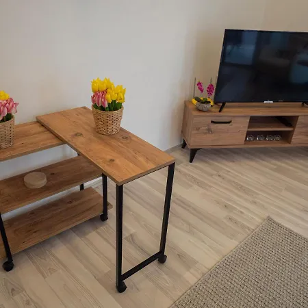2 Bedroom Seaside